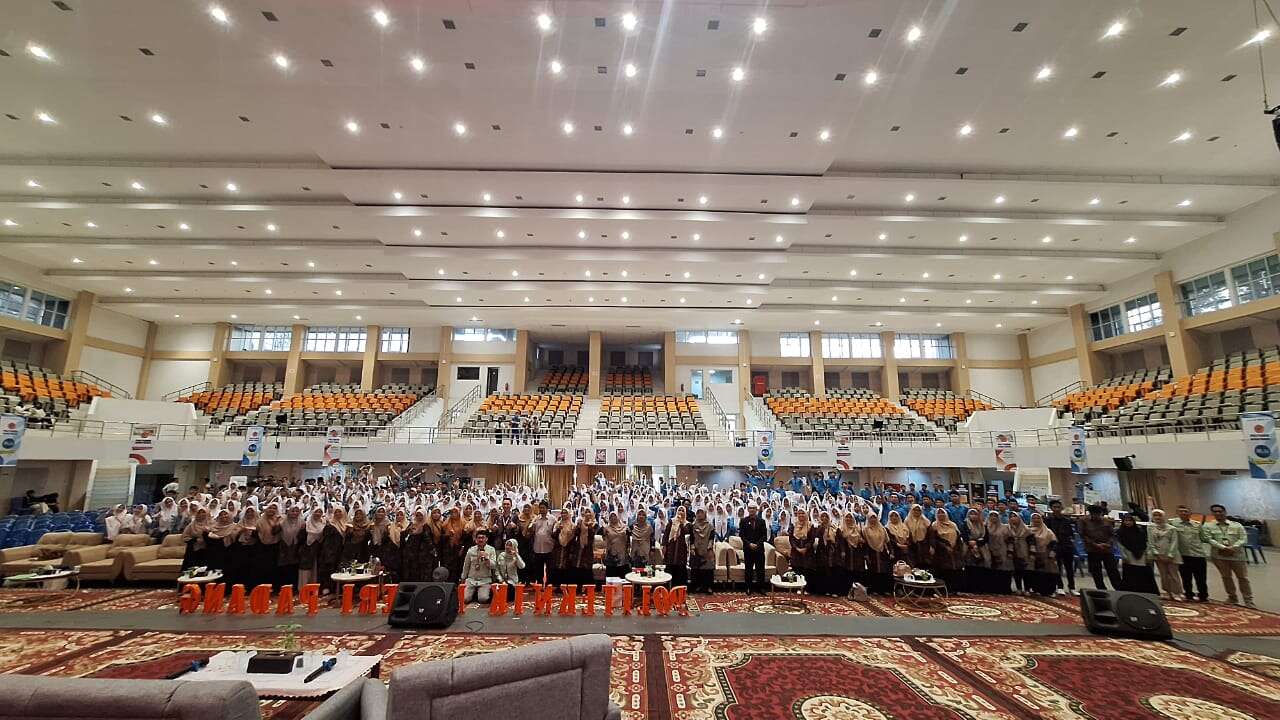 STUDY CAMPUS SISWA SMANDATIKA KE UNP DAN PNP